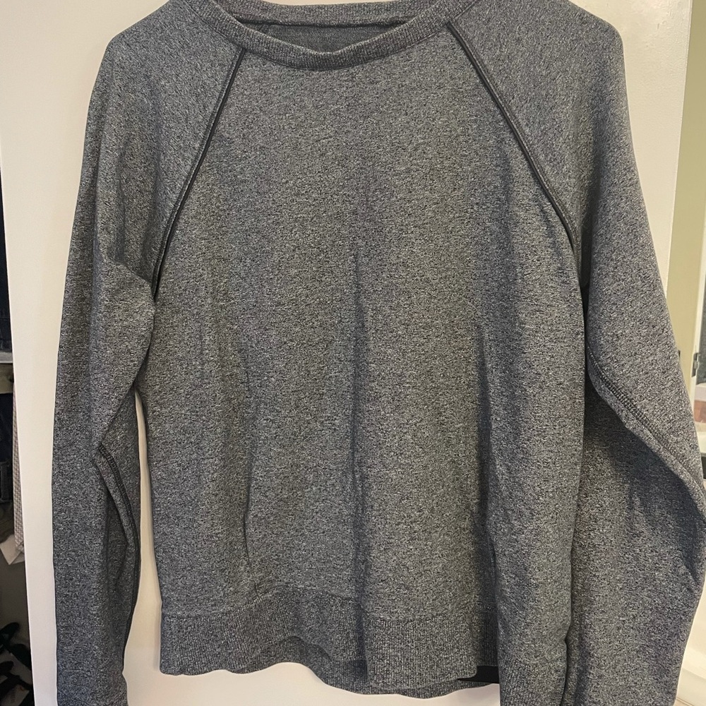 Lululemon sweatshirt top size medium